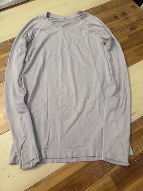 lululemon athletica Women's Long-Sleeve Crew in Light Lavender